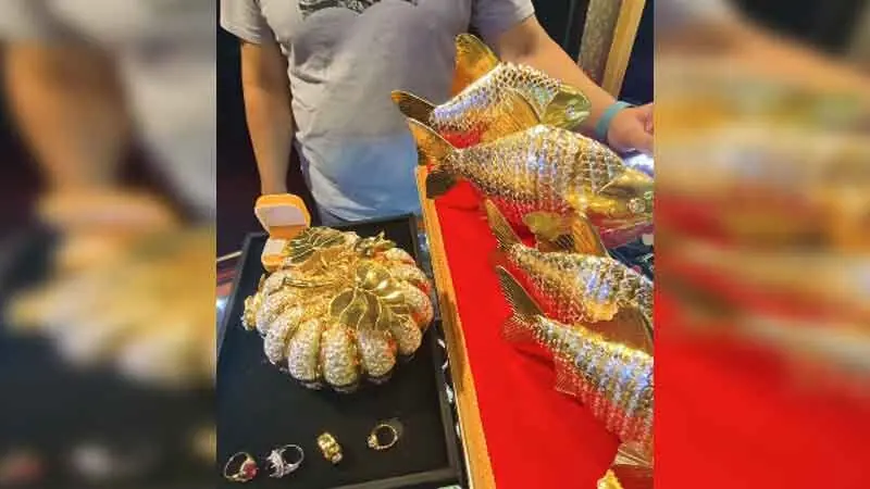 ลูกค้าฝันสลาย หวังขายได้ 5 ล้าน เหลือไม่กี่พัน ซื้อทั้งเซ็ต ในราคาทอง 10 บาท รู้ความจริงเข่าท