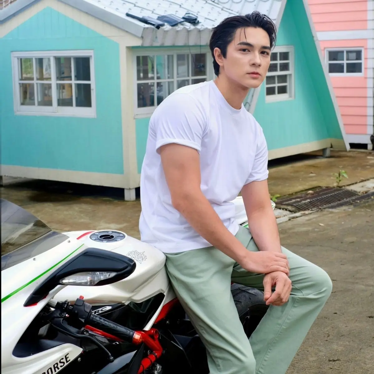 "แน็ก ชาลี" เดือดจัด! โพสต์ยาวถึงโจร เผยสิ่งที่อยากได้คืนมากที่สุด ลั่นให้โอกาสสุดท้าย