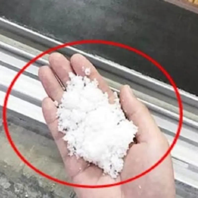 คนมีเงินมักโรยเกลือตามร่องประตู หลายคนคิดว่าเรื่องแปลก แต่จริง ๆ มีเหตุผลและประโยชน์มาก