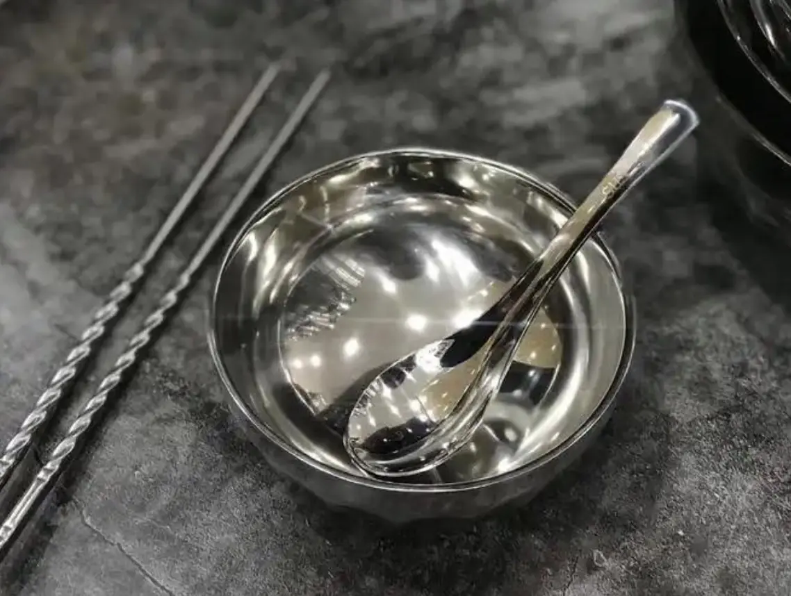 เตือนจริงจัง! "ชาม" 2 ประเภท ยิ่งใช้น้อยยิ่งดี เสี่ยงมะเร็ง แต่แทบทุกบ้านยังมีใช้