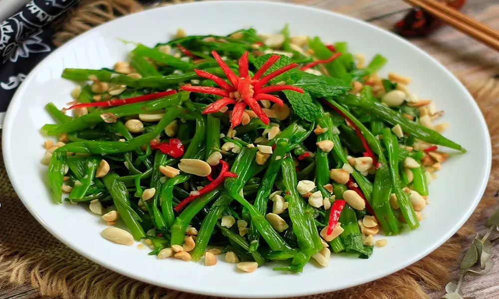 ผักที่ดีเทียบเท่า ‘ยาเทพ’ เป็นศัตรูตัวฉกาจของมะเร็ง: ขึ้นเต็มสวน แต่หลายคนไม่รู้เลยว่ากิ