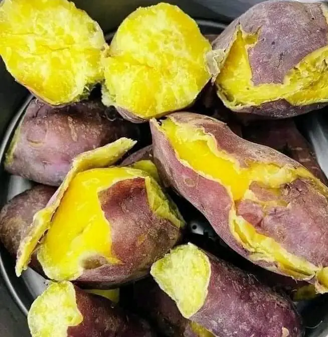 ต้มมันเทศอย่าใส่แค่น้ำเปล่า เติมแค่อย่างนี้หนึ่งช้อน มันเทศทุกหัวจะนุ่มละมุน หวานอร่อย