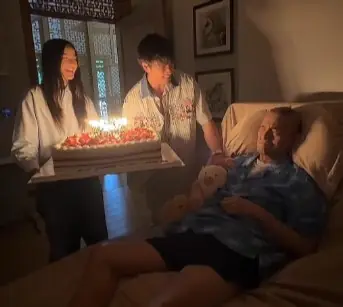 "ณเดชน์-ญาญ่า" จัดเค้กยักษ์เซอร์ไพรส์ "ป๊าโยชิโอ" แม่แก้วเผยคลิปสุดน่ารัก