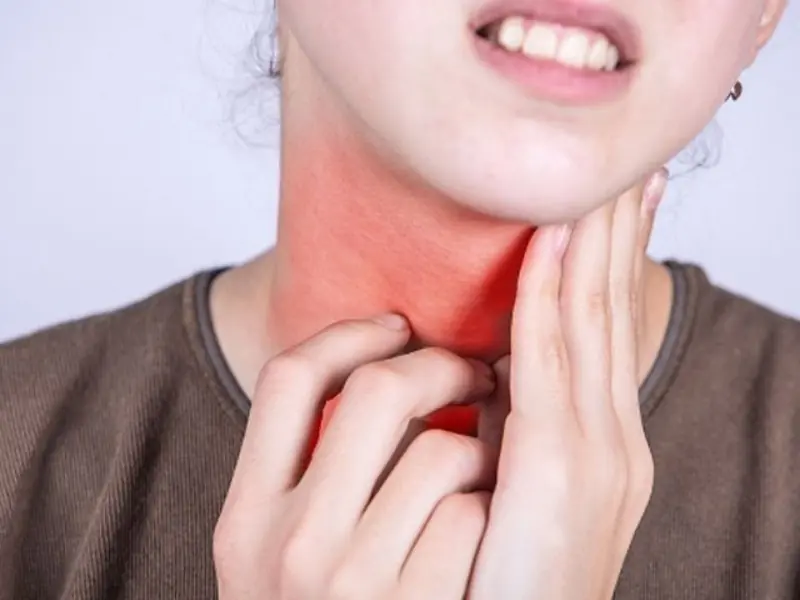 โรคในลำคอที่มีความรุนแรงและพัฒนาได้รวดเร็ว — สัญญาณที่ไม่ควรมองข้าม