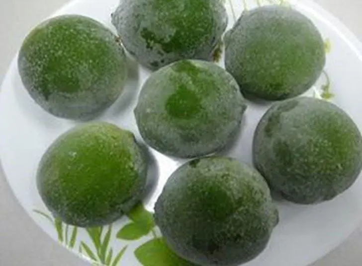 วิธีแช่แข็งมะนาวเพื่อให้ได้ประโยชน์สูงสุดต่อสุขภาพ