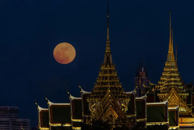 คืนวันลอยกระทงปีนี้ ชม “ซูเปอร์ฟูลมูน” ดวงจันทร์เต็มดวงใกล้โลกที่สุดในรอบปี