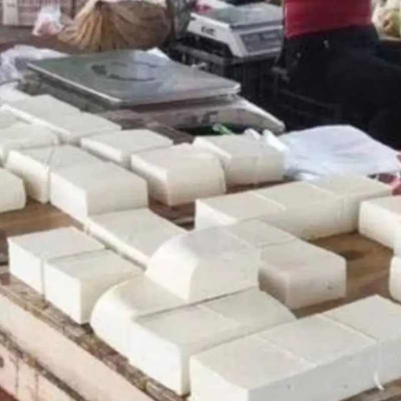 ถ้าเต้าหู้ของคุณมี 4 สัญญาณนี้ — ถึงราคาจะถูกแค่ไหน ก็อย่าเสี่ยงกินเด็ดขาด