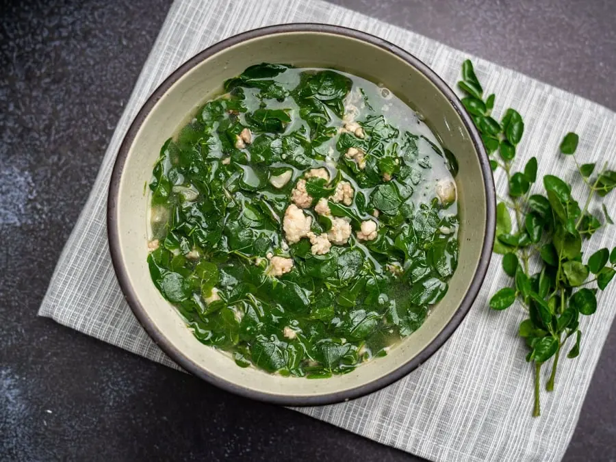 ผักที่ดีเทียบเท่ารังนก มีแคลเซียมมากกว่านมถึง 4 เท่า: วางขายเกลื่อนตลาดแต่มีคนรู้จักกินน้