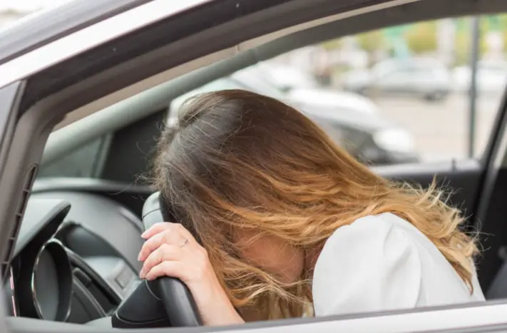 ปวดอึ-ปวดฉี่หนัก บนทางด่วน ทำอย่างไร? รวมวิธีเอาตัวรอด 2 สถานการณ์ รถติด-รถโล่ง