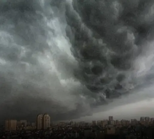 “คัลแมกี” อ่อนกำลังจะเข้าไทยบ่ายนี้ ส่งผลให้อีสานฝนตกหนัก เตือน 40 จังหวัดระวัง