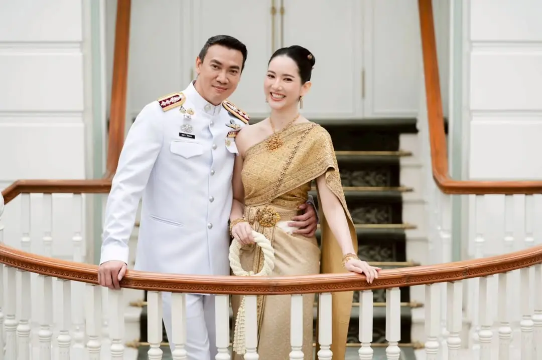 รู้จัก "หมอเพื่อน พญ.กอบกุลยา" เจ้าสาว "หมวดอ๋อ" สวยระดับนางงาม ดีกรี ผอ.ศูนย์เวชศาสตร์ชะลอวั