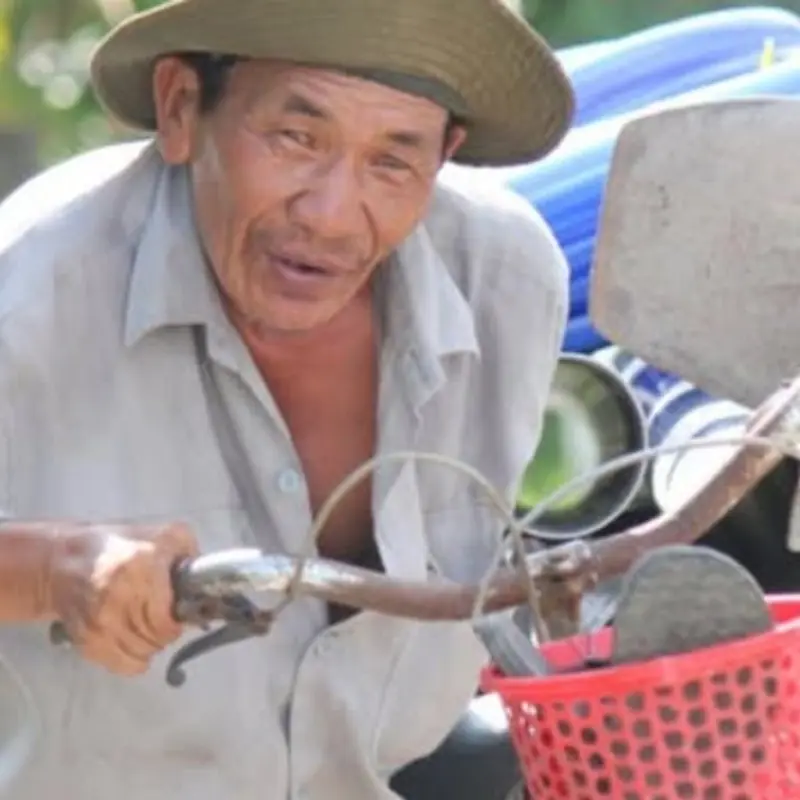 หัวข้อ: ลูกสาวเท่านั้นที่แบกรับหนี้แทนพ่อ: บทเรียนความรักและความรับผิดชอบ