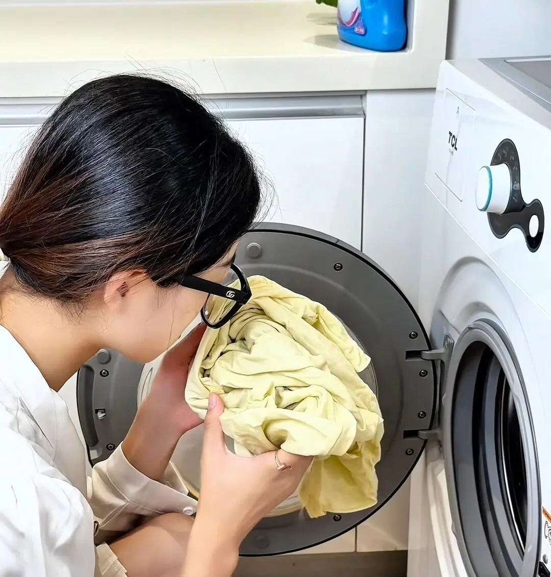 2 วิธีตากผ้าแบบผิด ๆ ที่อาจทำให้คนทั้งบ้านป่วยโดยไม่รู้ตัว