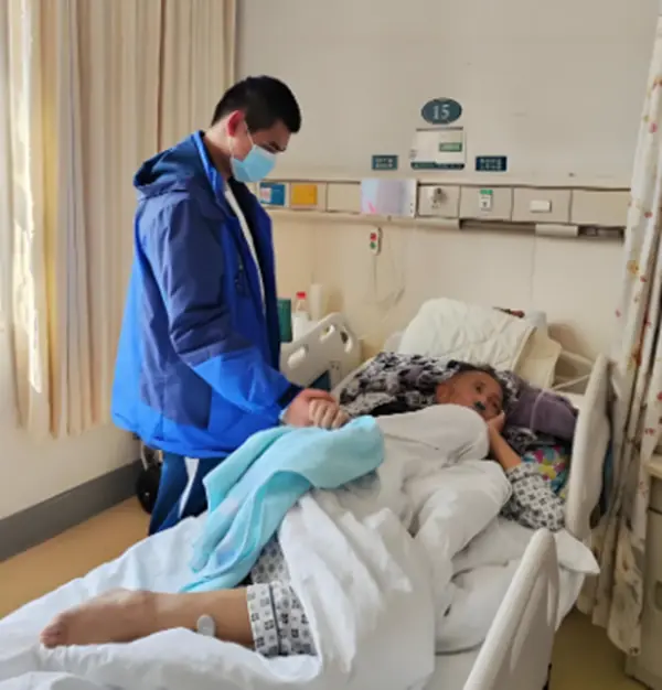 พ่อของผมยกทรัพย์สินทั้งหมดให้น้องชายคนเล็ก แต่โชคดีที่พินัยกรรมยังไม่ได้การรับรองจากเ