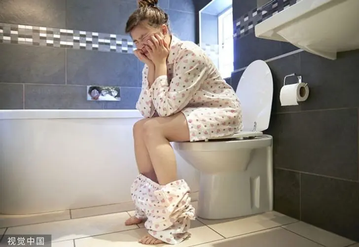 ท้องอืด 4 เดือน ช็อกเป็นมะเร็ง! หมอเผย 10 สัญญาณเตือนโรคร้ายที่ห้ามมองข้าม