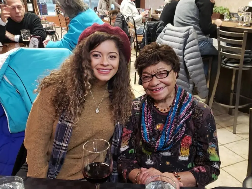 ครอบครัวพี่น้อง 4 คนอายุยืนเกิน 90 ปีทุกคน: เคล็ดลับไม่ใช่ออกกำลังกายหรือพักผ่อน แต่คือ 2 นิส