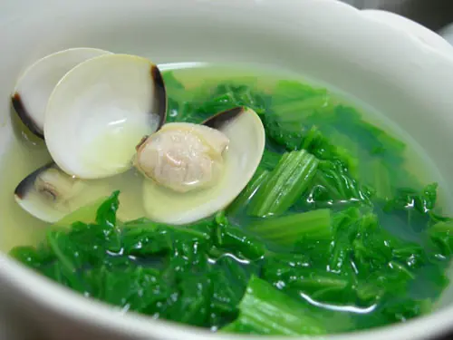 ผักใบเขียวใกล้ตัว 9 ชนิด บำรุงไต กินเป็นประจำ ช่วยให้ไตแข็งแรง