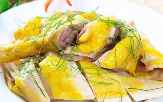 เนื้อไก่มีประโยชน์ต่อสุขภาพ แต่มี 3 ส่วนนี้ที่อันตรายอย่างยิ่ง ผู้เชี่ยวชาญแนะนำว่าไม่คว