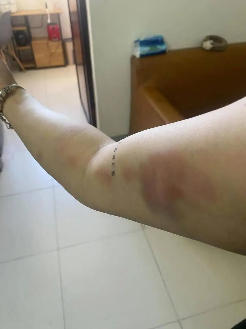 สาวอยู่หอคนเดียว "ติดในห้องน้ำ" เป็นชั่วโมงๆ รอดตายเพราะฟีเจอนี้ ที่หลายคนคิดว่าไร่ค่า!!!