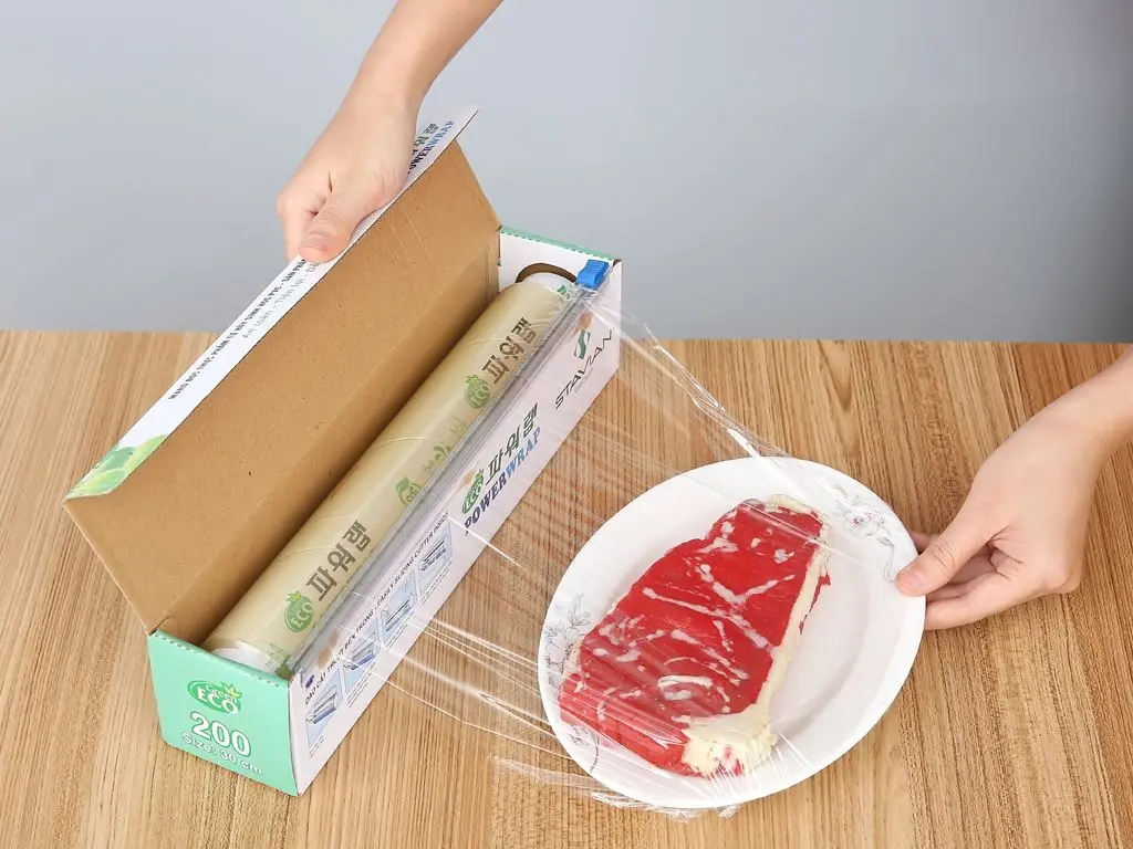 ฟิล์มถนอมอาหารมี 2 ‘ความลับด้านมืด’ หลายคนไม่รู้ จึงไม่น่าแปลกใจที่ ‘โรคภัยเข้าทางปาก’