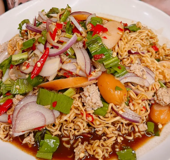 ช็อก! คนไทยเกือบ 115,000 รายเสี.ย.ชี.วิ.ตจากมะเร็งทุกปี หมอเตือนหยุดกิน 6 เมนูเสี่ยง ที่ยิ่งกินยิ่