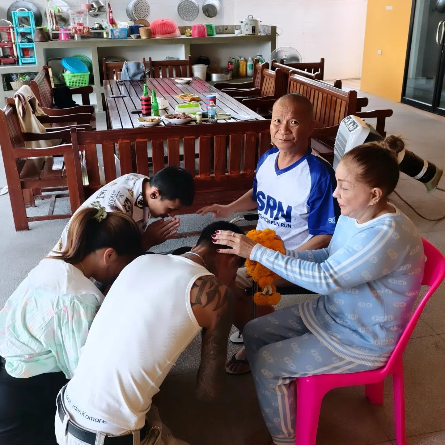 โมเมนต์อบอุ่น "หม่ำ จ๊กมก" มีหลานชายแท้ๆ เป็นถึงนักร้อง เชื่อเลยหลายคนยังไม่รู้