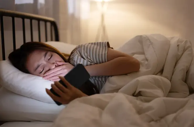 นอนไม่หลับทำไงดี รวม 17 เคล็ดลับช่วยให้หลับง่าย ตื่นมาสดชื่น ไม่เพลียระหว่างวัน