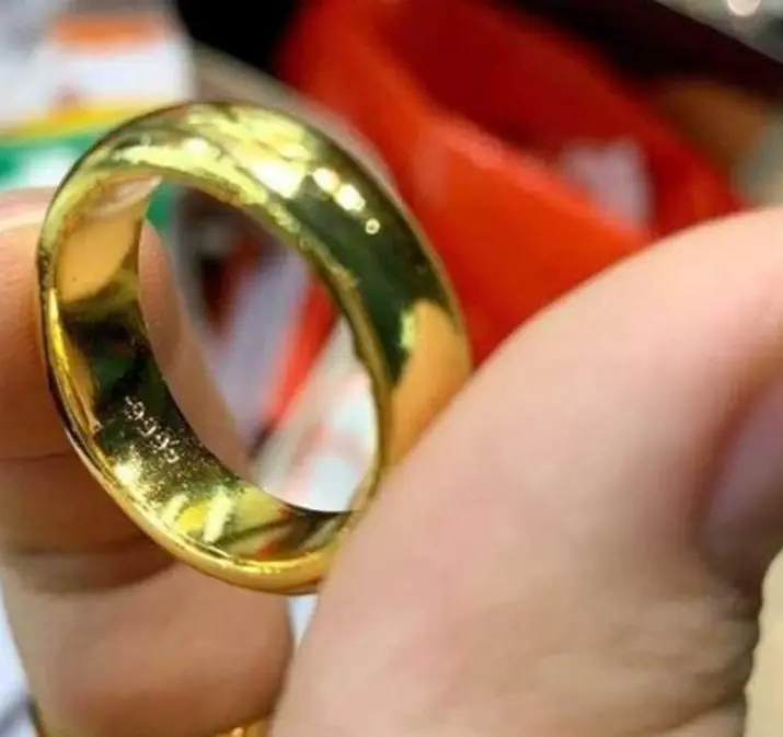 ซื้อทองไม่ต้องง้อเครื่องมือ! แค่น้ำแข็งก็รู้ทันที ทองแท้หรือทองปลอม