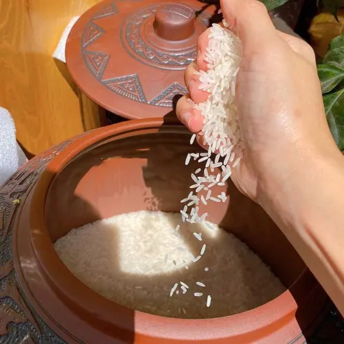 3 สิ่งในบ้านที่ยิ่งเติมให้เต็มมากเท่าไร เจ้าของบ้านยิ่งมีพลั.งมง.คล โช.คล.าภยิ่งไม่รั่วไหล