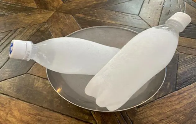 ร้อนตับแตก! คนญี่ปุ่นแชร์ทริค "ทำความเย็น" ด้วยน้ำ 2 ขวด ไม่ต้องเปิดแอร์เปลืองค่าไฟ