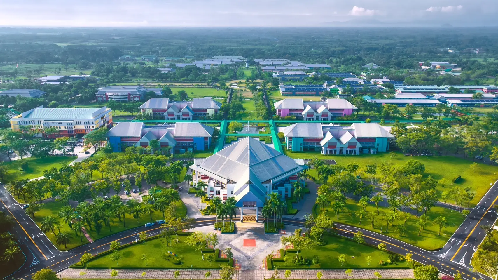 นี่มันเมืองแล้ว! เปิด 5 อันดับ “มหาวิทยาลัยใหญ่ที่สุดในไทย” อันดับ 1 ใหญ่จนหลายคนคาดไม่ถึง