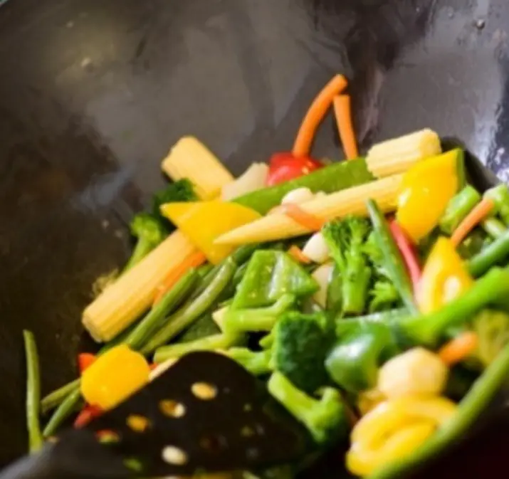 ผู้เชี่ยวชาญด้านสุขภาพเผย คนที่ตั.บไม่แข็งแรงควรกินผัก 2 ชนิดและผลไม้ 4 ชนิดนี้เป็นประจำ เพ