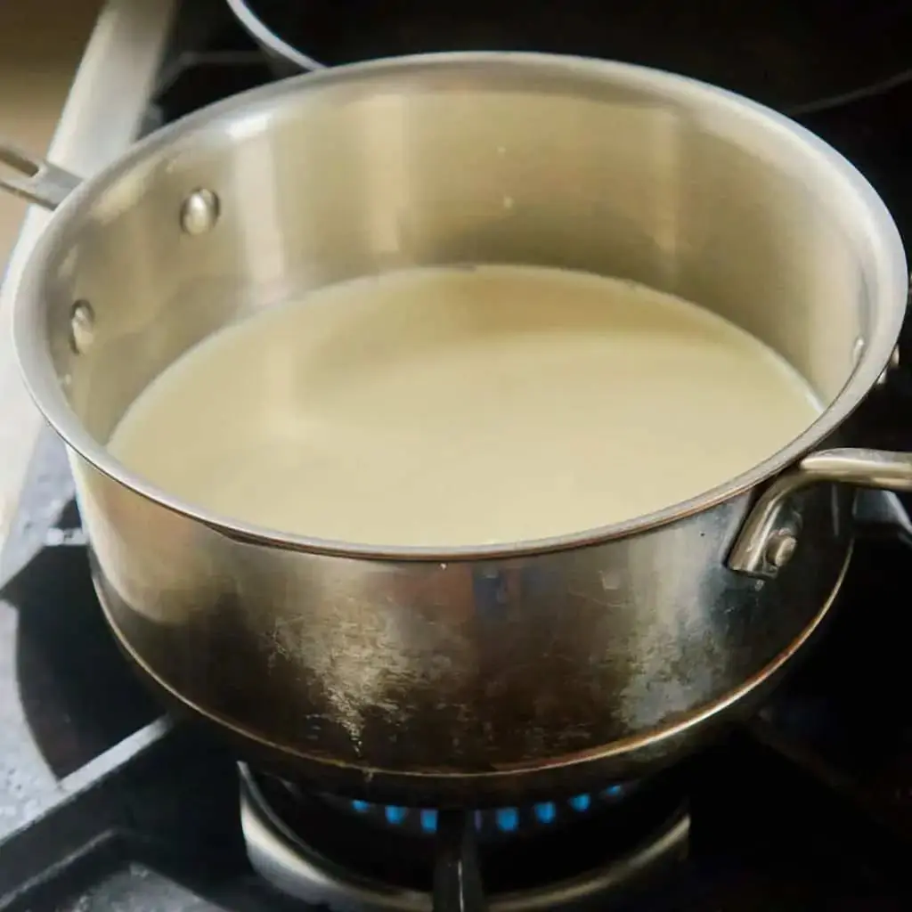 อาหาร 4 ชนิดที่คุ้นเคย แต่เมื่ออุ่นซ้ำหลายครั้งอาจกลายเป็นของไ.ม่ดีต่อสุข.ภาพ ทำร้.ายตั.บ ไ.