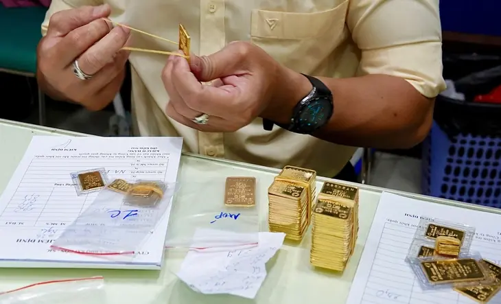 ราคาทองคำพุ่งแรงทะลุ 4,600 ดอลลาร์ สัญญาณอะไรที่ต้องจับตา