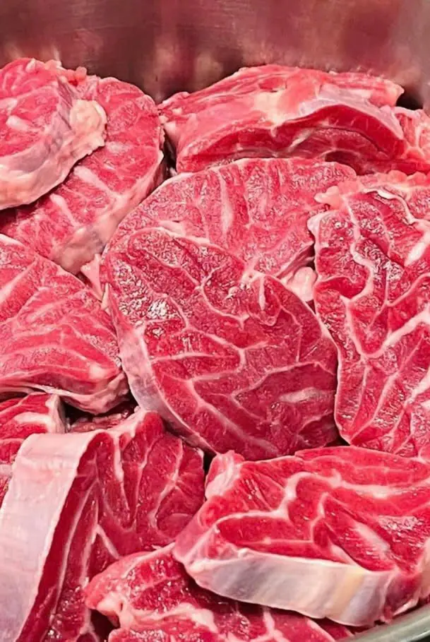 เชฟแนะ! หมักเนื้อวัวอย่าใส่เกลือ ใช้ “เครื่องปรุงนี้” แทน เนื้อนุ่ม ไม่แห้ง ไม่เหนียว ทำเมน