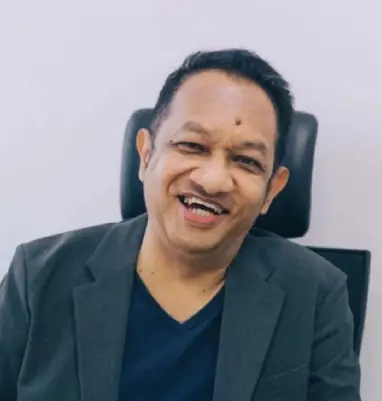 ประวัติ “เอกราช เก่งทุกทาง” พิธีกรข่าวกีฬาชื่อดังของเมืองไทย