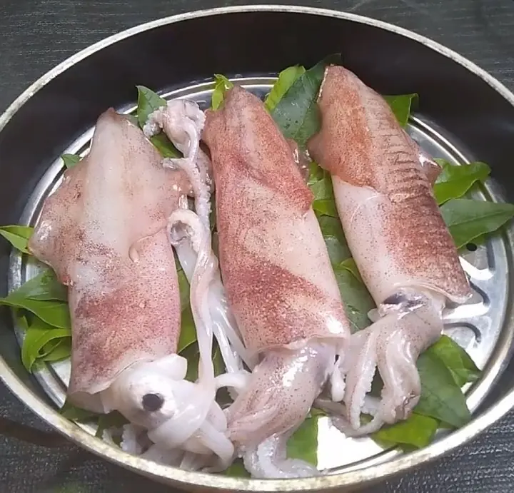เคล็ดลับการทำปลาหมึกสดให้นุ่มเด้ง ไม่เหนียว ไม่คาว