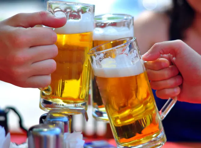 เปิด 10 อันดับ ประเทศที่ดื่ม "เบียร์" มากที่สุดในโลก อันดับ 1 ไม่ใช่เยอรมนี!