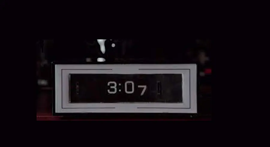 หากจู่ ๆ ตื่นขึ้นมาในช่วงเวลา 03:07 ถึง 03:15 น. ควรระมัดระวังเป็นพิเศษ