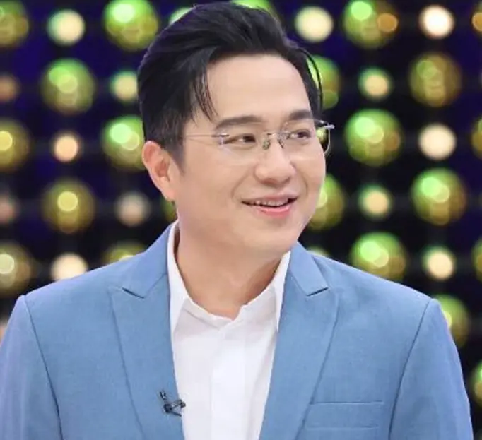 หมอช้าง เปิดดวงเดือนเม.ย. ราศีเงินที่ไม่คิดจะได้ไหลมาเทมา ราศีพลิกผันได้โชคใหญ่