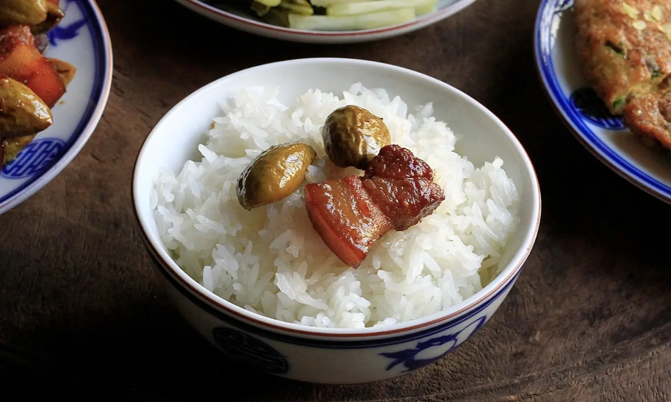 แพทย์ชี้ 5 “กับดัก” การกิน เสี่ยงทำให้ตับไขมันพอก