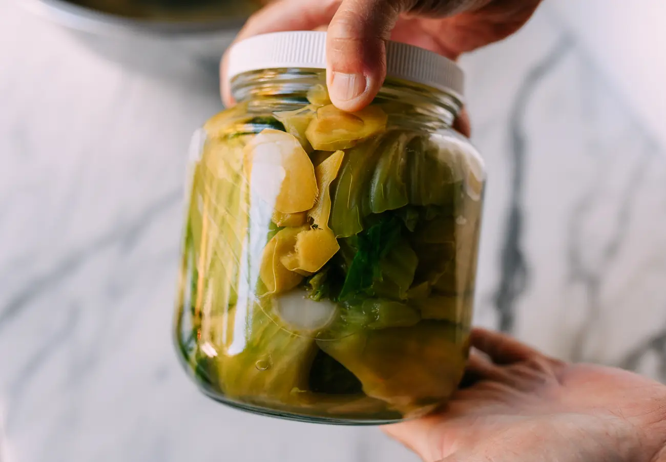 น้องชายไม่มีเงินซื้อบ้าน พี่สาวคนโตให้ทันที 5 แสน 💸 พี่สาวคนรองให้แค่… ขวดผักดองขวดเดียว