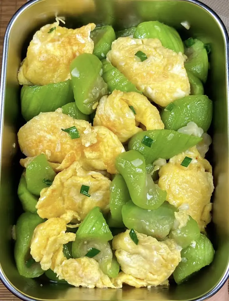 ถูกแต่เทพ! ผลไม้บ้านๆ ที่สารอาหารจัดเต็ม ผัดกับไข่แล้วทั้งอร่อยทั้งได้ประโยชน์แบบดับเบิ