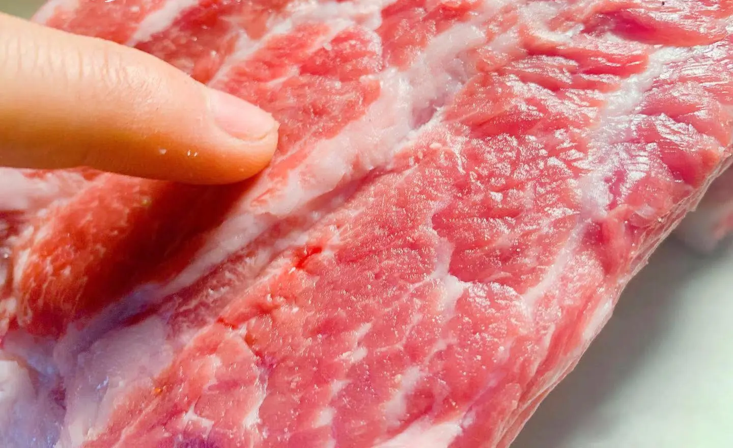 เวลาซื้อซี่โครงหมู คนที่มีประสบการณ์จะไม่เลือก 3 แบบนี้ไปให้ครอบครัวกินเด็ดขาด