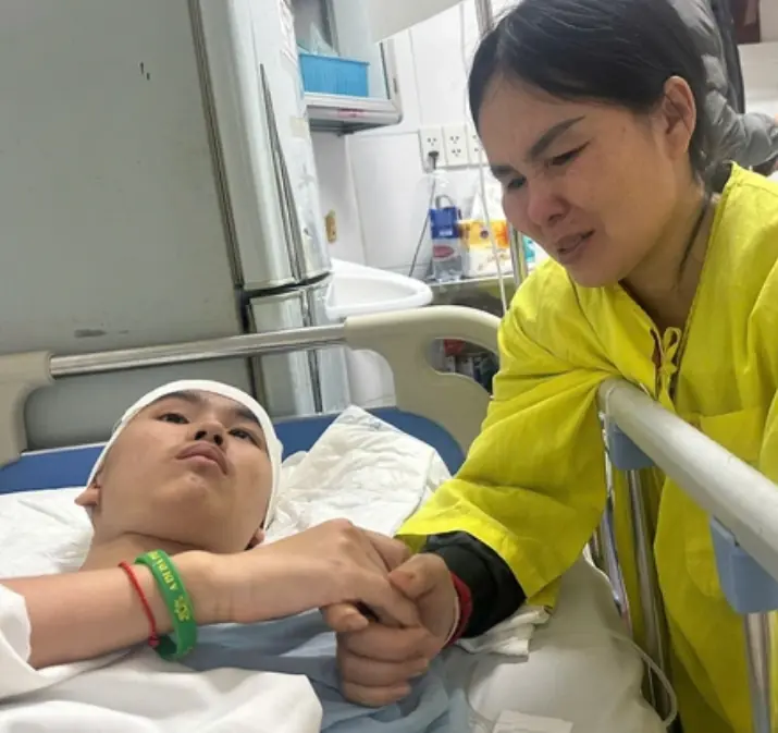 สามีภรรยาปวดหลังพร้อมกัน ไปตรวจพบเป็นมะเร็งกระดูก ต้นเหตุซ่อนอยู่ในหลายครอบครัว