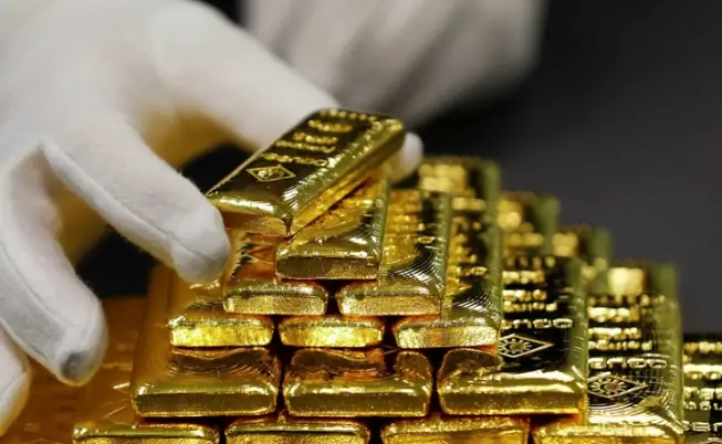 นักเศรษฐศาสตร์ชี้ชัด! อีก 5 ปีข้างหน้า “บ้าน” และ “เงินสด” อาจหมดค่าลง แต่ 8 สิ่งนี้จะกลายเป็