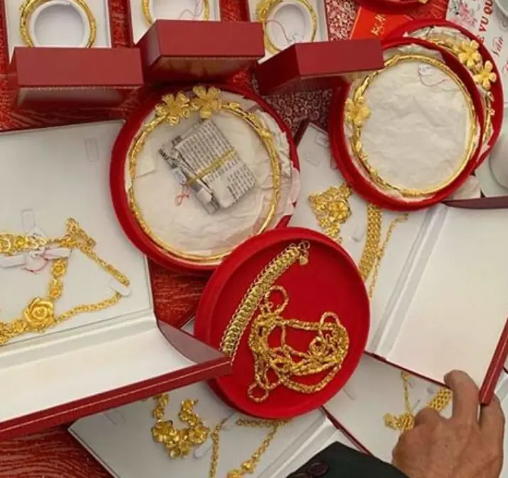 ผัวตกงาน เมียหอบทองสินสอดขาย แต่เจอชะตาพลิก