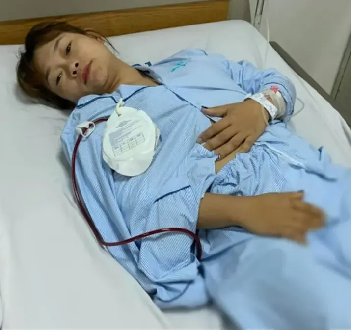 สาววัย 22 ฉี่สีเข้มเหมือนชา หมอบอก "ไตใช้ไม่ได้แล้ว" เปิดนิสัย 3 ข้อ ที่หลายคนชอบทำ