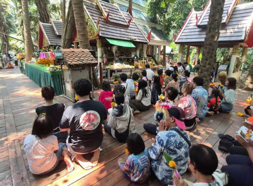 คำชะโนดแตก แห่ขอพรปู่ศรีสุทโธ เลขมาแรงเกลี้ยงแผง ฮือฮาธูป-ขันน้ำมนต์ เลขตรงกันเป๊ะ