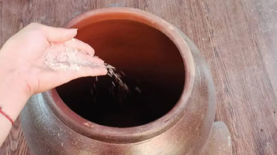 ของเก่า ยิ่งเก็บไว้นาน บ้านยิ่ง “รุ่งเรื.อง” คนโบราณเรียกเป็นสมบัติ ทิ้งไปก็เสียของ!